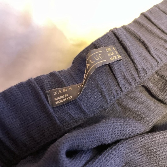 vintage zara asymmetrical navy blue layered skirt with bow tie at back - Picture 2 of 4